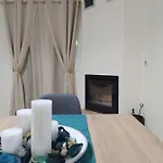 Apartment Agis *